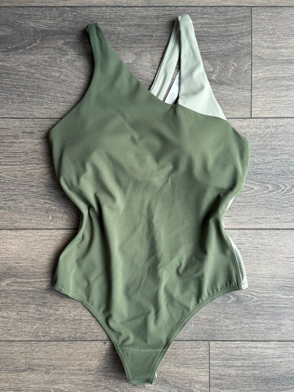 lululemon Olive Bodysuit Size 6 New